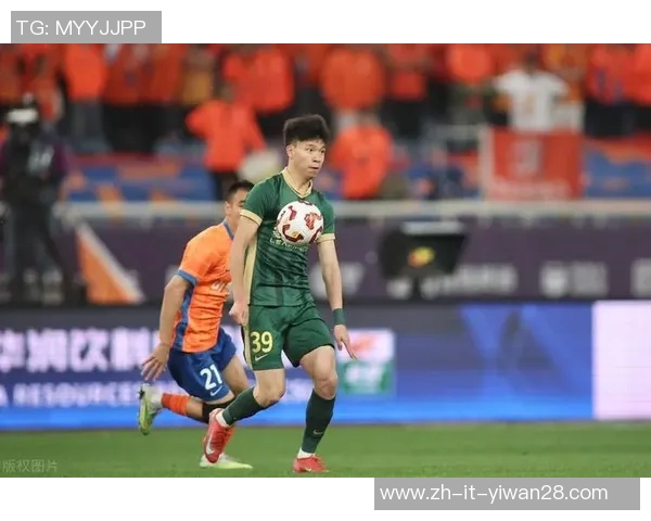 湖北青年足球新星崭露头角 助力球队崛起挑战更高荣誉 湖北青年足球新星崭露头角 助力球队崛起挑战更高荣誉